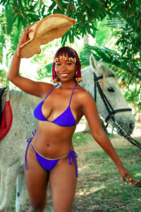 maillot de bain rose fluo bikini sunday officiel mayotte (7) ALAMAK